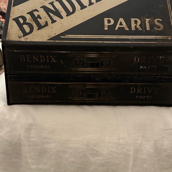 🖤 Vintage Bendix Drive Parts Metal Tool Box Industrial Décor - Picture 7 of 10